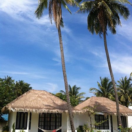 Laemsing Whitehouse Resort Laem Sing Exterior foto