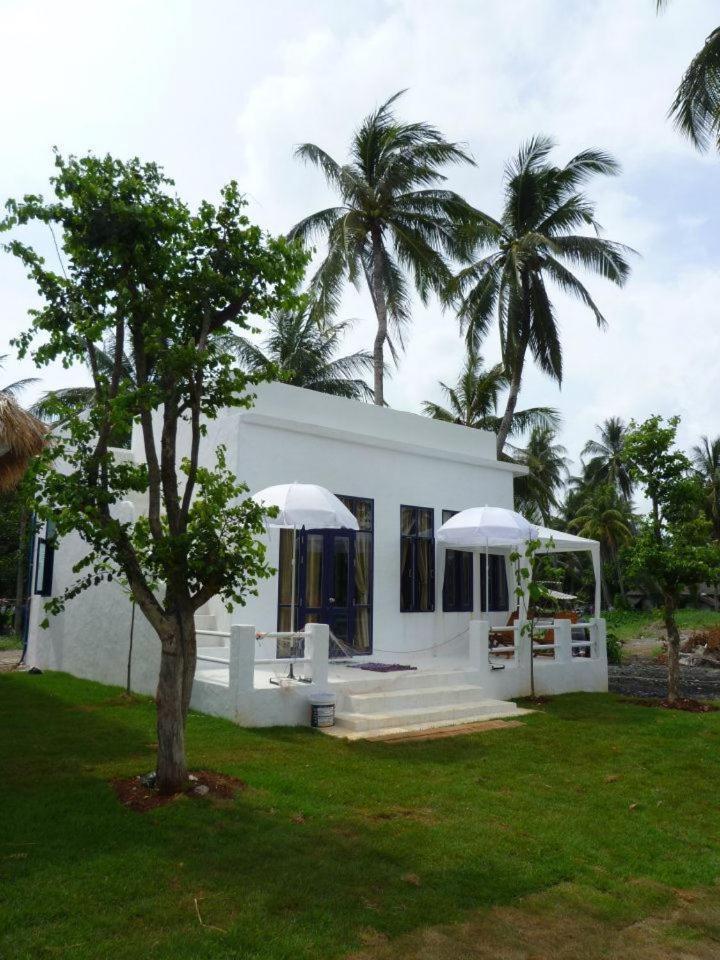 Laemsing Whitehouse Resort Laem Sing Exterior foto